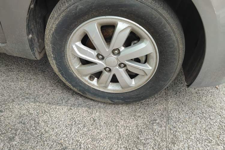 Used Kia K2 2015 Sedan 1.4L MT GLS