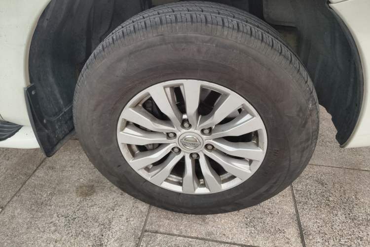 Used Nissan Patrol 2018 4.0L LinkedIn Edition