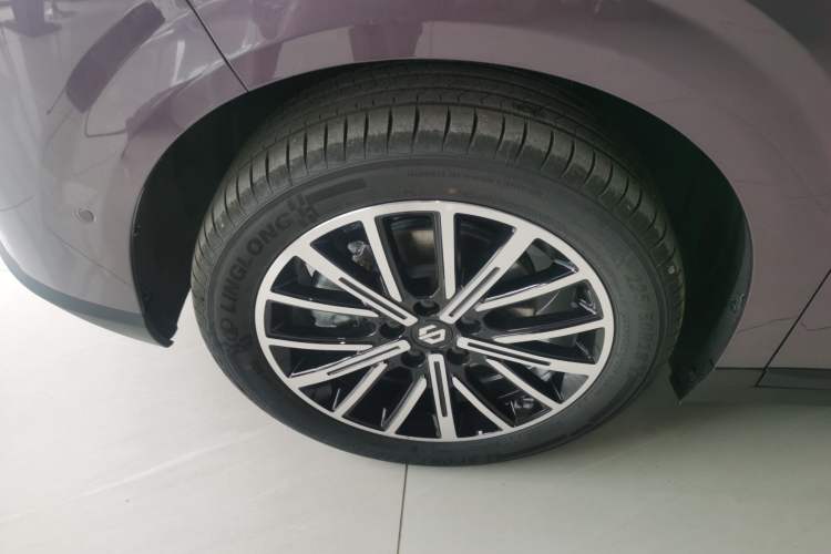 Used Leapmotor B10 2025 510 Joyful Edition Left Front Wheel Hub