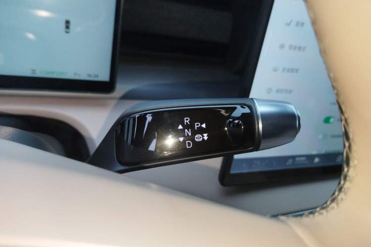 Used XPeng X9 2024 610 Long-Range Pro