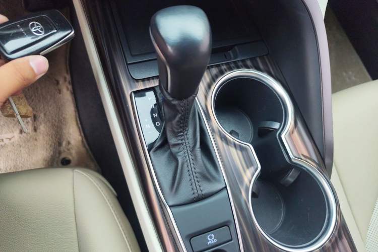 Used Toyota Camry 2019 Revised Version 2.0G Luxury Edition