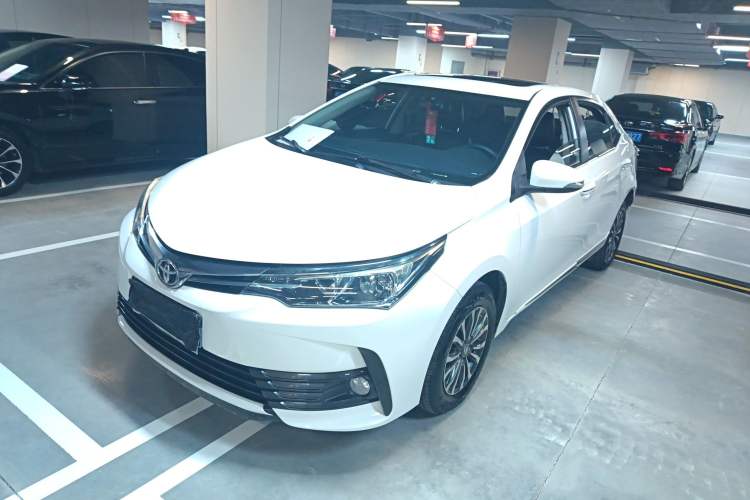 Used Toyota Corolla 2017 Revised Version 1.2T S-CVT GL-i