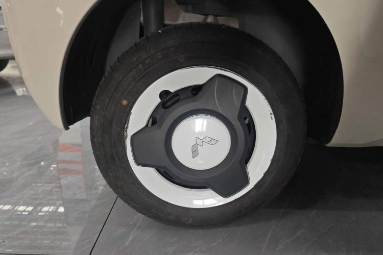 Used Wuling Hongguang MINIEV 2024 3rd Generation 215km Youth Edition Exterior 5