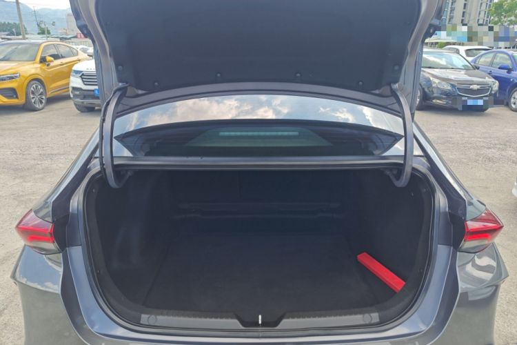 Used GAC Trumpchi EMPOW 2022 270T DCT J16 Galaxy Fighter Edition