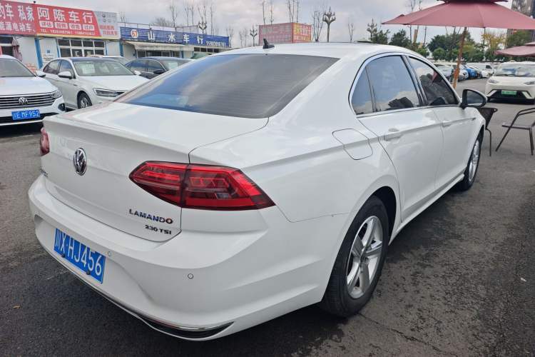 Used Volkswagen Lamando 2021 230TSI DSG Fashion Edition
