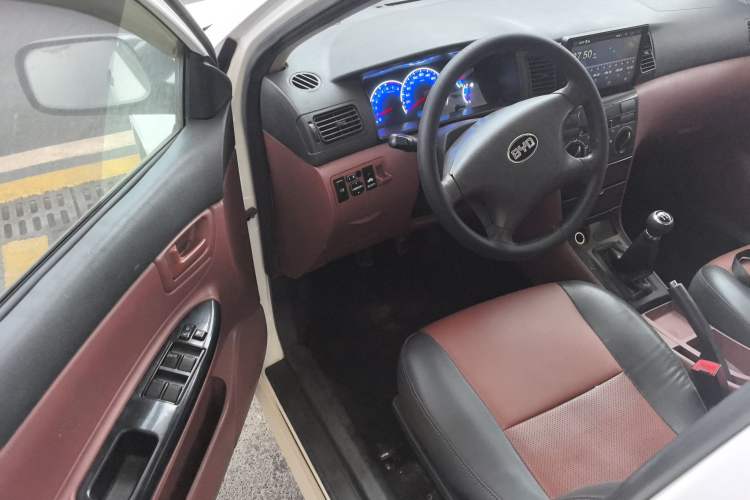 Used BYD F3 2012 Energy-Saving Model 1.5L Manual Comfort Version
