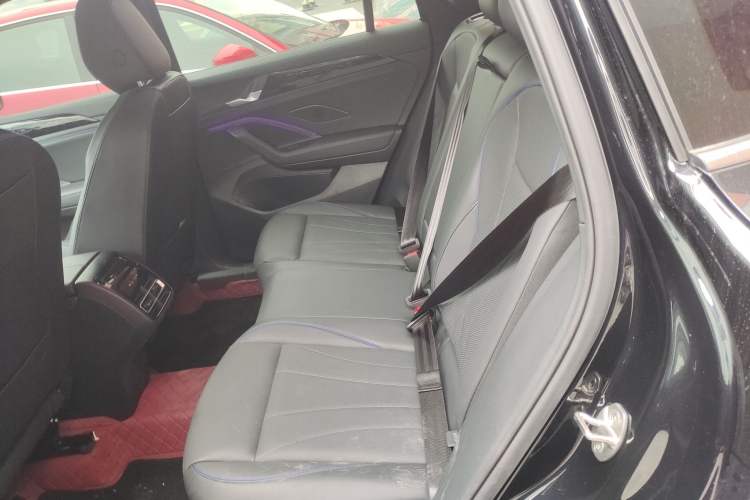 Used Volkswagen Tiguan L 2026 Model, PRO 380TSI Two-Wheel Drive R-Line Smart Leading Edition
