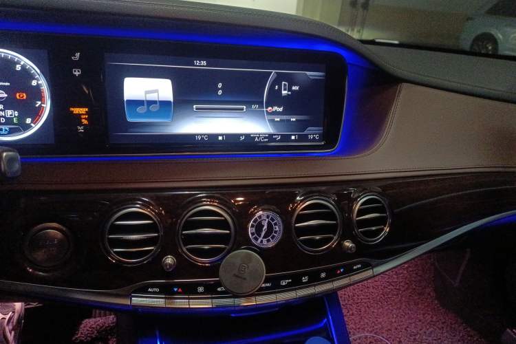 Used Mercedes-Benz S-Class 2017 S 320 L Business Model
