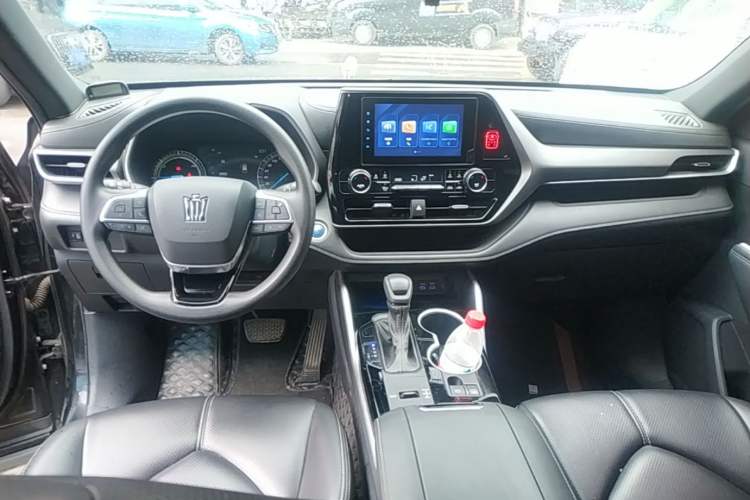 Used Toyota Crown Kluger 2021 2.5L HEV Four-Wheel Drive Elite Edition Center Console