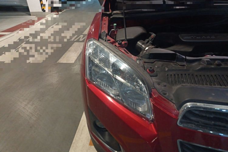 Used Chevrolet Trax 2014 1.4T Automatic Two-Wheel Drive Comfort Version Right Front Headlight