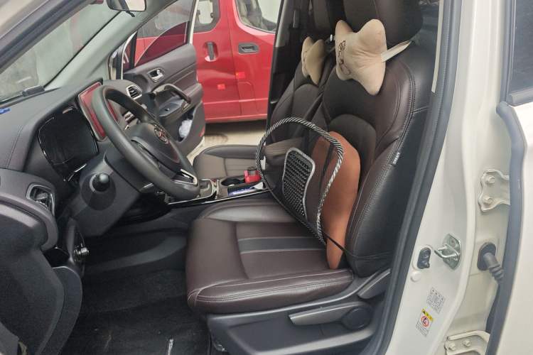 Used GAC Trumpchi GS4 2018 235T Automatic Two-Wheel Drive Elite Millionth Anniversary Edition Left Front Seat