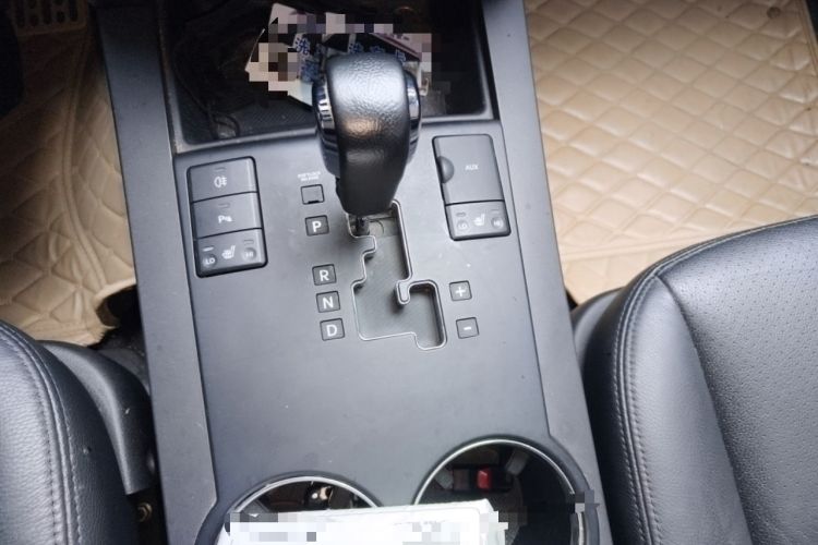 Used Kia Borrego 2015 3.8L Luxury Edition China IV