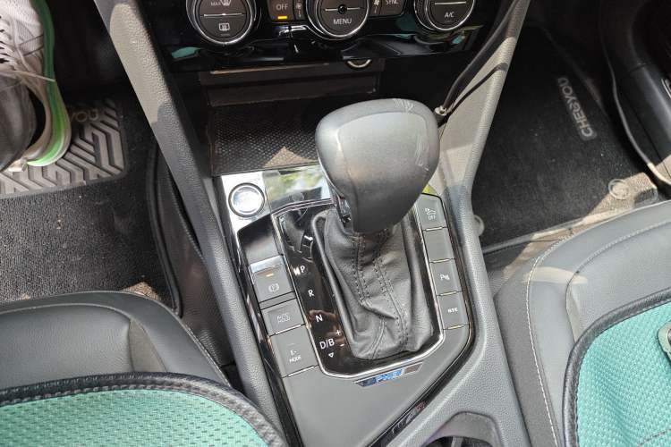 Used Volkswagen Tiguan L New Energy 2019 430 PHEV Hybrid Luxury Edition Gear Lever