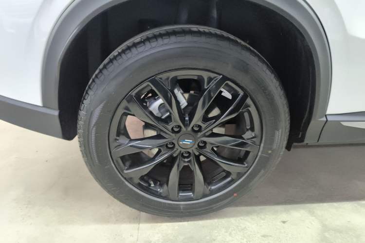 Used CHANGAN OSHAN X5 PLUS 2023 Revised 1.5T DCT Excellence Edition
