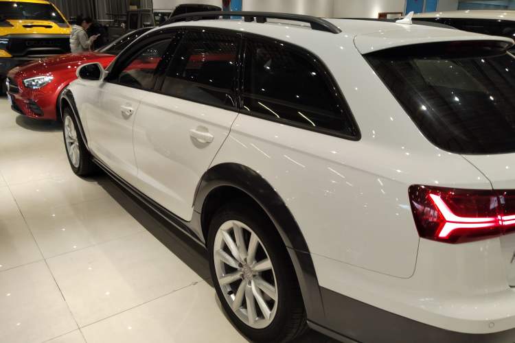 Used Audi A6 2015 3.0T allroad quattro

