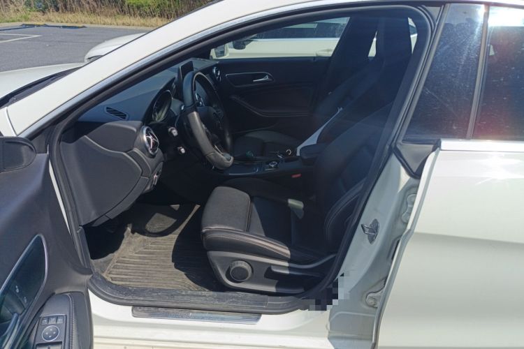 Used Mercedes-Benz CLA 2017 CLA 200 Sport Edition Left Front Seat