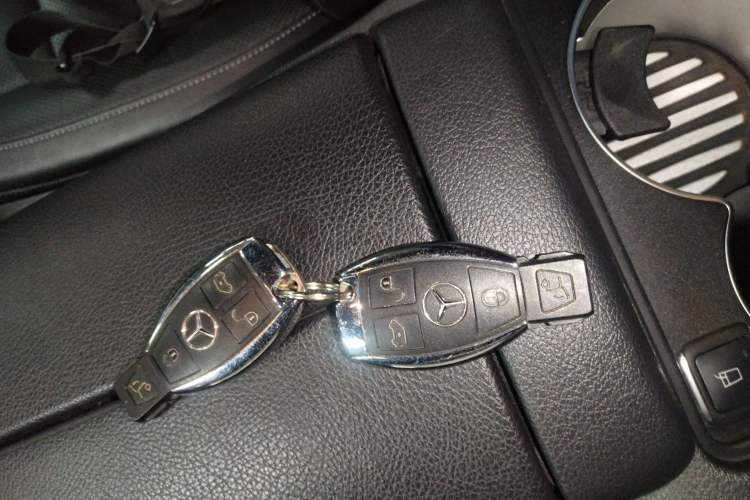 Used Mercedes-Benz V-Class 2018 V 260 AMG Sport Edition China V Emission Standard
