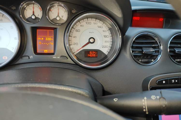 Used Peugeot 408 2011 2.0L Manual Comfort Edition Odometer Close Up