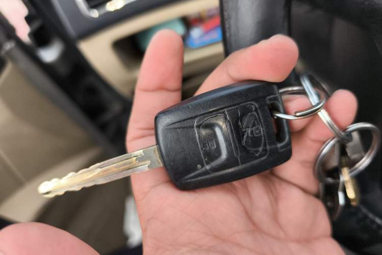 Used Wuling Zhengcheng 2015 1.8L Luxury Model LJ479QE2