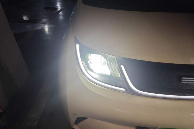 Used BYD Dolphin 2023 420 km Fashion Edition
