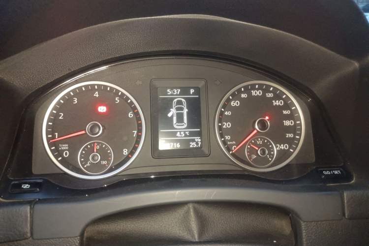 Used Volkswagen Tiguan 2012 2.0 TSI Automatic All-Wheel Drive Flagship Edition