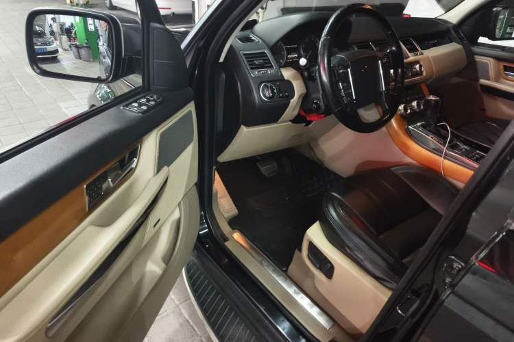 Used Land Rover Range Sport 2012 3.0 TDV6 HSE Diesel Edition Driver Seat