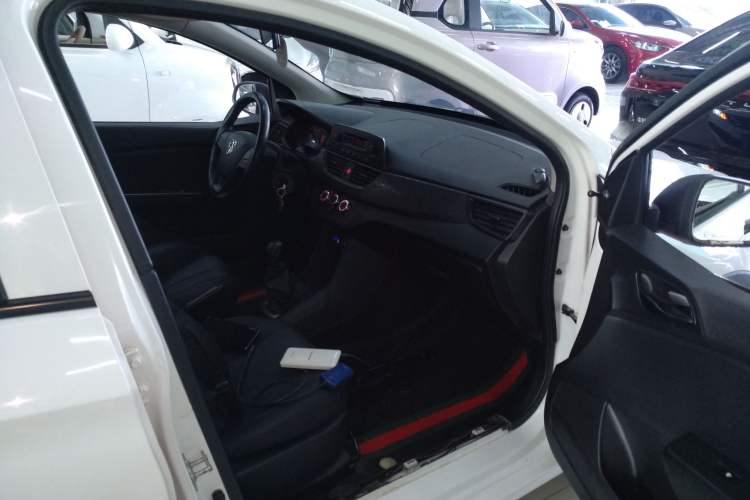 Used Baojun 310 2016 1.2L Manual Value Edition
