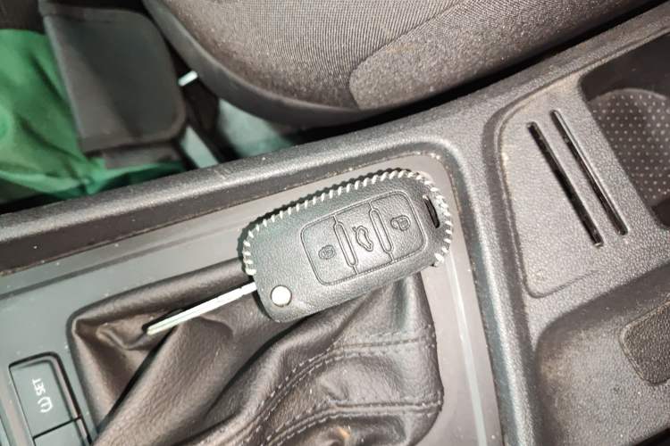 Used Volkswagen Lavida 2018 Classic 1.5L Automatic Fashion Edition China VI Standard Vehicle Key