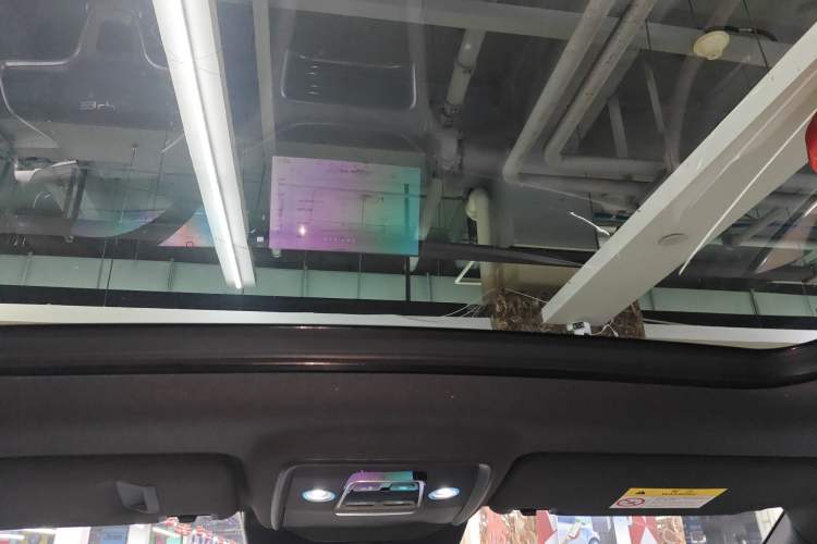 Used BYD Song PLUS New Energy 2024 HONOR Edition DM-i 110km Flagship PLUS
