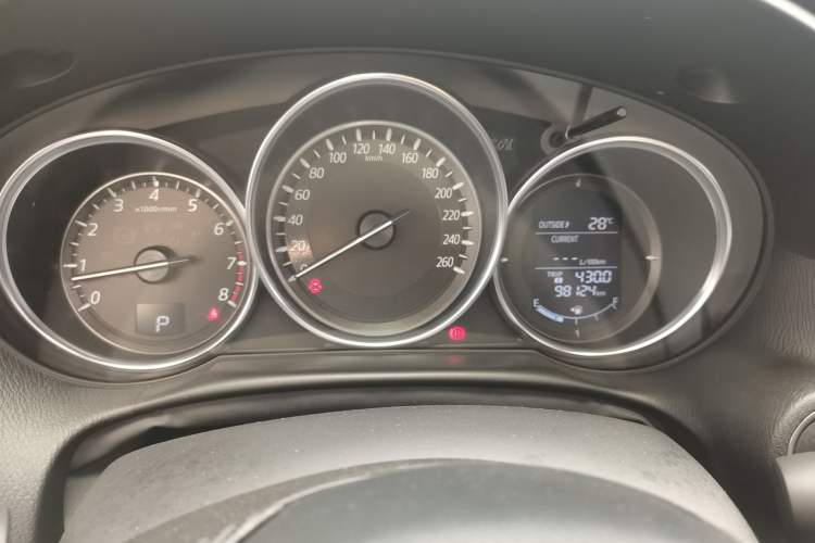 Used Mazda CX-5 2015 2.0L Automatic Two-Wheel Drive Urban Version Instrument Cluster