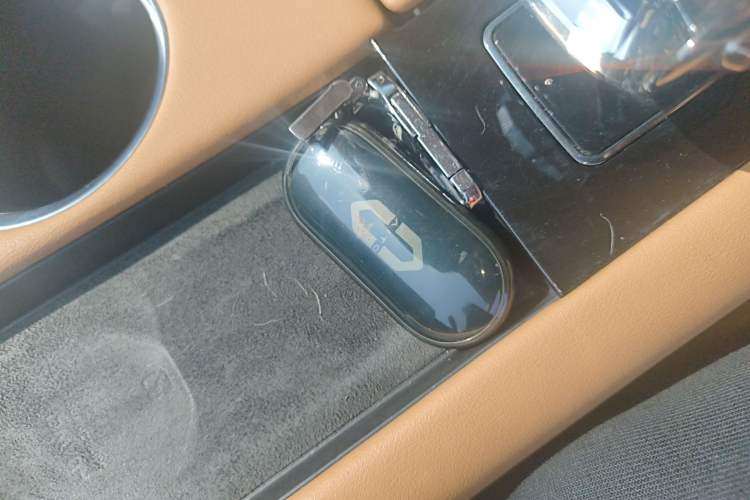 Used Hima AITO M5 2022 Extended-Range Four-Wheel Drive Ultimate Edition Interior 1