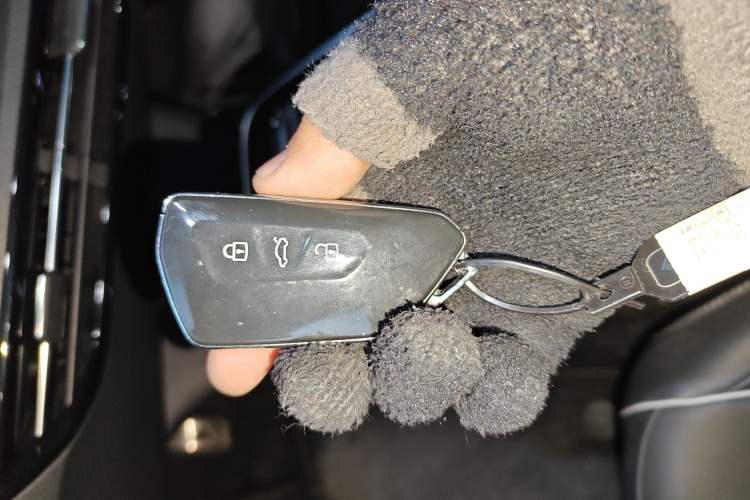 Used Volkswagen ID.4 X 2023 Upgraded Model Pure Long-Range Version Vehicle Key