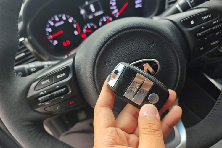 Used Kia K4 2014 1.6T Automatic Turbo Vehicle Key