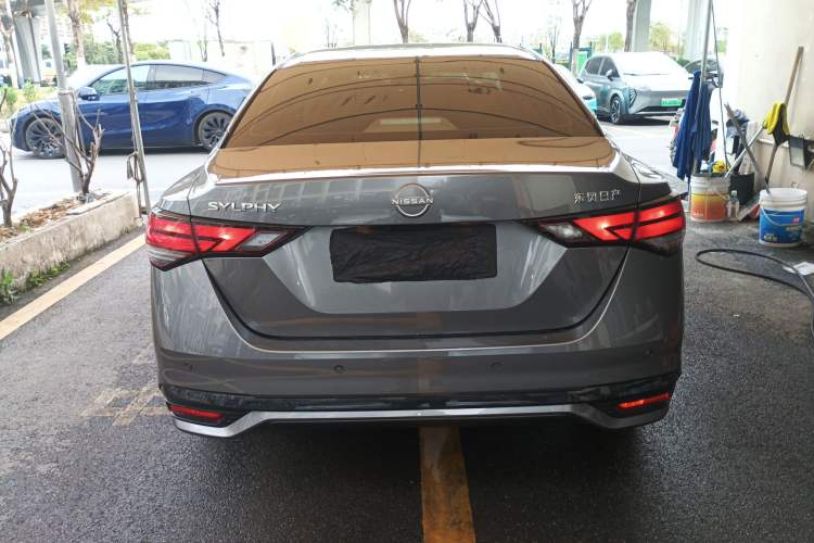 Used Nissan Sylphy 2026 Model 1.6L CVT Genuine Edition Rear