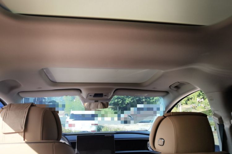 Used Denza D9 2024 DM-i 980 Four-Wheel Drive Prestige Model
