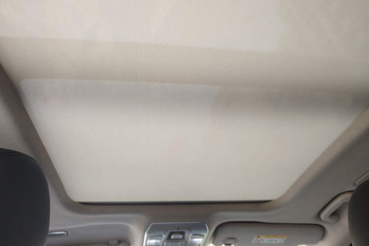 Used Geely Auto Emgrand GT 2016 2.4L Zunya Model Headliner