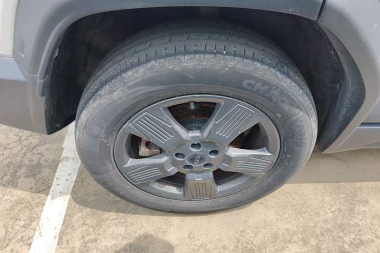 Used iCAR 03 2024 401km Two-Wheel Drive Standard Advanced Version Right Rear Wheel Hub