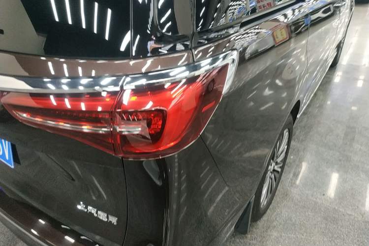 Used Buick GL8 2021 ES Land Cruiser 653T Flagship Model