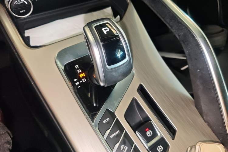 Used Geely Auto Coolray 2019 260T DCT Knight China V Standard
