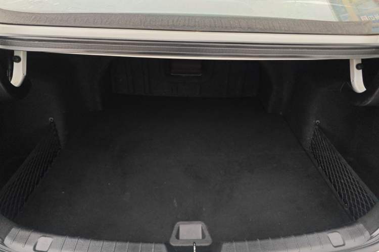 Used Changan Raeton CC 2019 1.5T Manual Elegant Starry Edition China VI Standard
