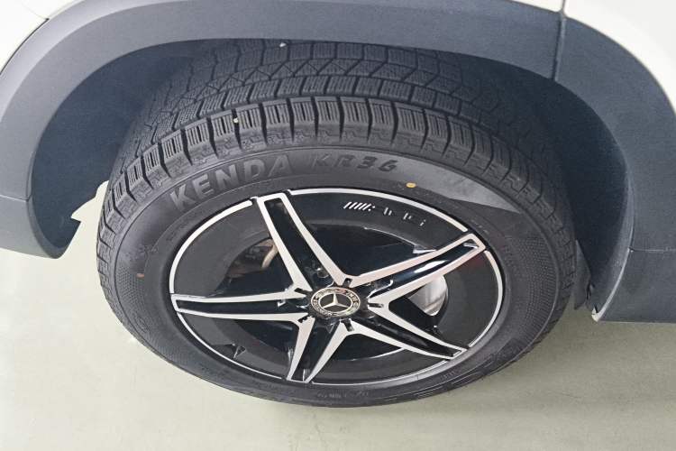 Used Mercedes-Benz EQB 2022 EQB 350 4MATIC Right Rear Wheel Hub