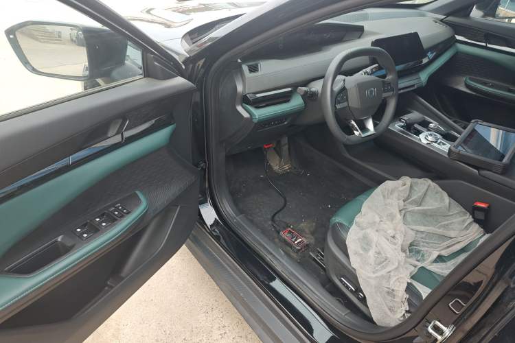 Used CHANGAN NEVO A06 2023 Base Model Driver Seat