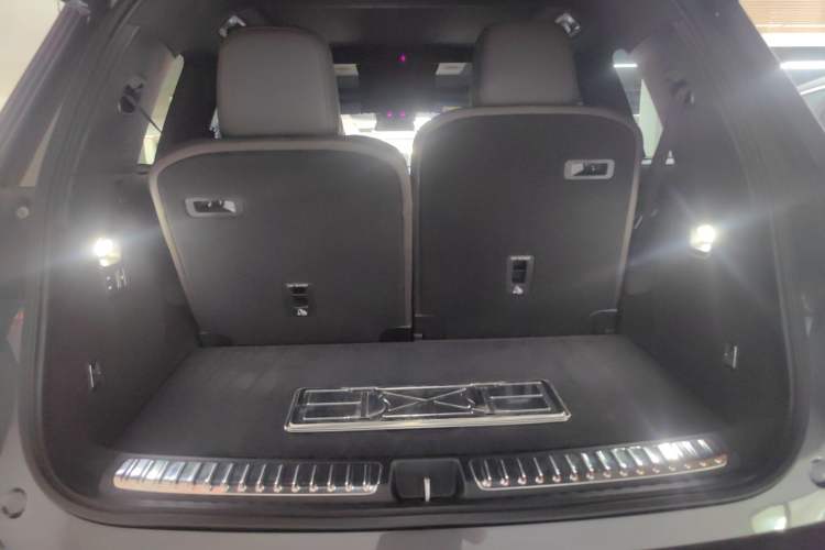 Used Li Auto L9 2022 Max model Trunk