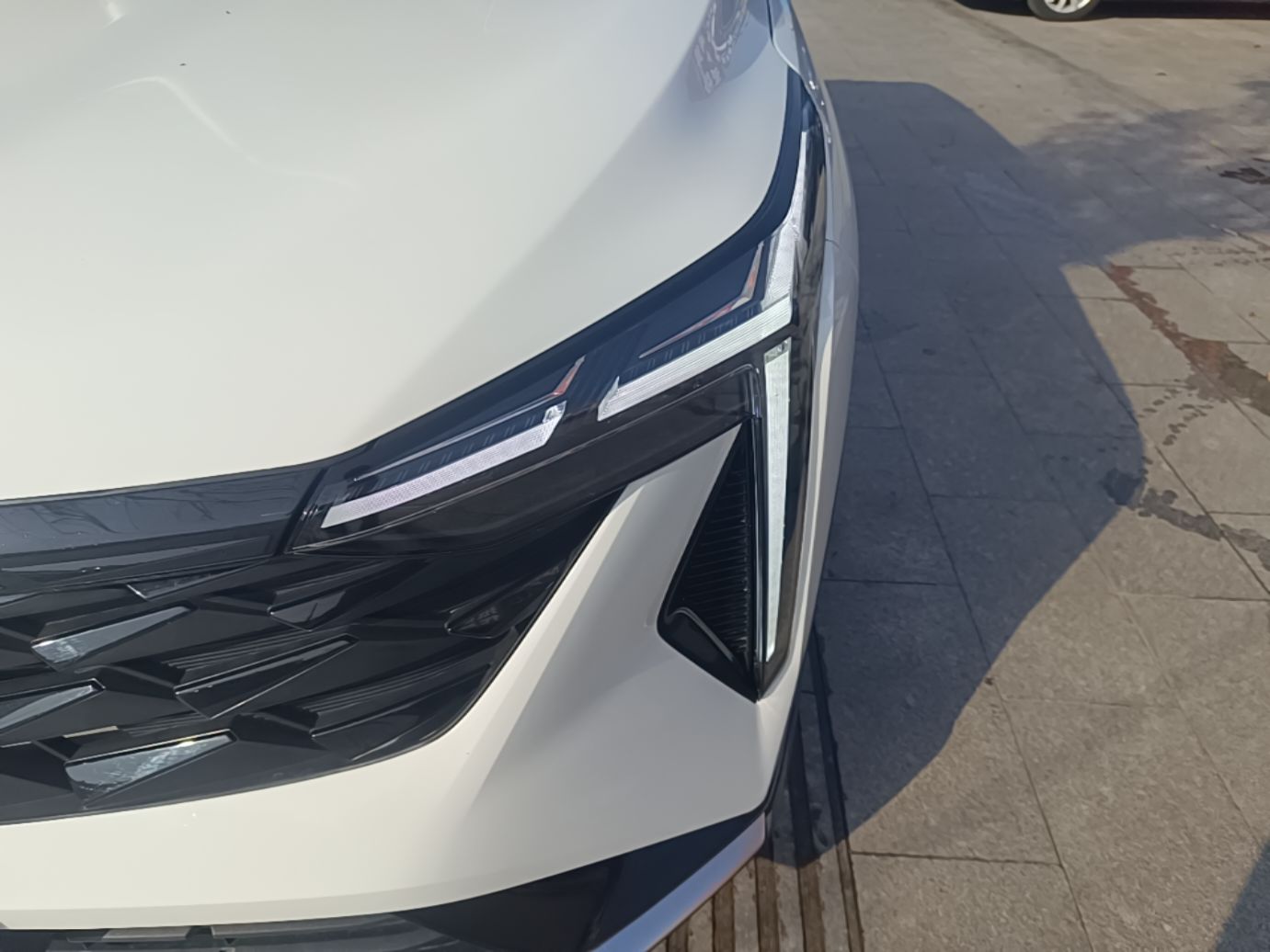 Geely Auto Emgrand X7 Sport 2024 1.5TD Dragon Edition — снимка 8
