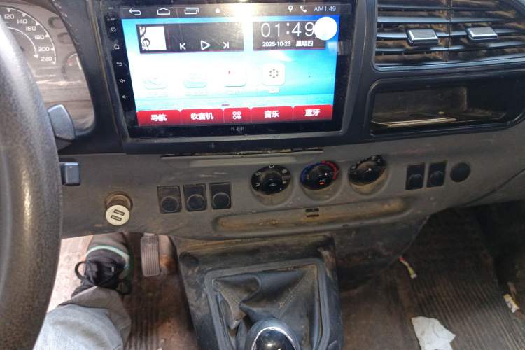 Used JMC Transit 2017 2.8T Commercial Version Long Wheelbase Mid-Roof 6/7/8-Seater JX493
