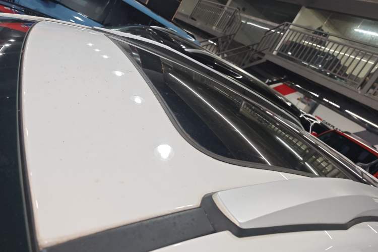 Used BYD Yuan New Energy 2019 EV360 Smart Connect Enjoyment Model Roof