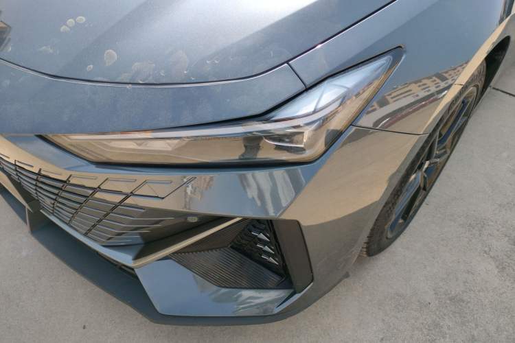 Used Changan UNI-V 2023 1.5T Premium Model