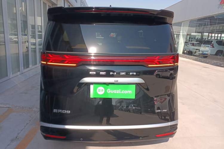 Used Denza D9 2024 DM-i 980 Four-Wheel Drive Prestige Model