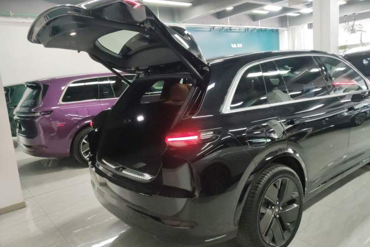 Used Li Auto L7 2025 Max Smart Refresh Edition
