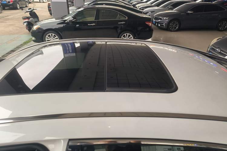 Used Geely Auto Emgrand GT 2021 1.8T Flagship Edition Roof